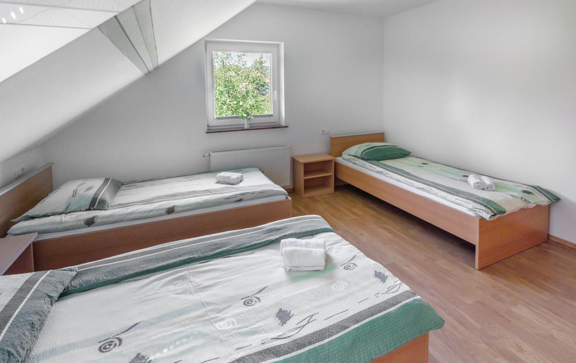 Apartments Suster Stari Trg ob Kolpi Exterior photo
