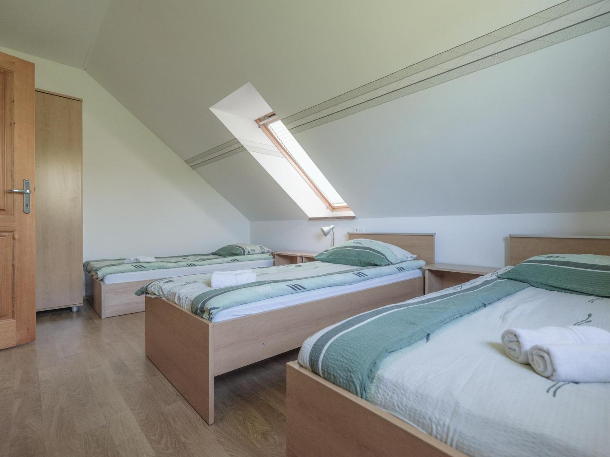 Apartments Suster Stari Trg ob Kolpi Room photo