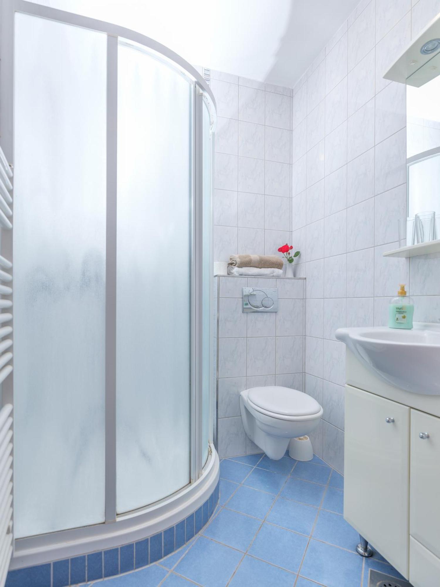Apartments Suster Stari Trg ob Kolpi Room photo